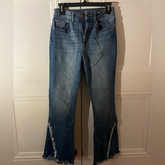 DL1961 Wallace High Rise Crop Flare Jeans Briggs - Picture 2 of 6